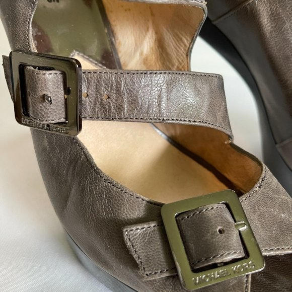 MICHAEL KORS LEATHER  PLATFORM SIZE 10 - Picture 15 of 15